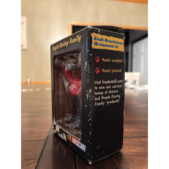 Boyds Racing Family NASCAR Bearstone Ornament Resin Hand-Painted & Sculpted - Picture 3 of 8